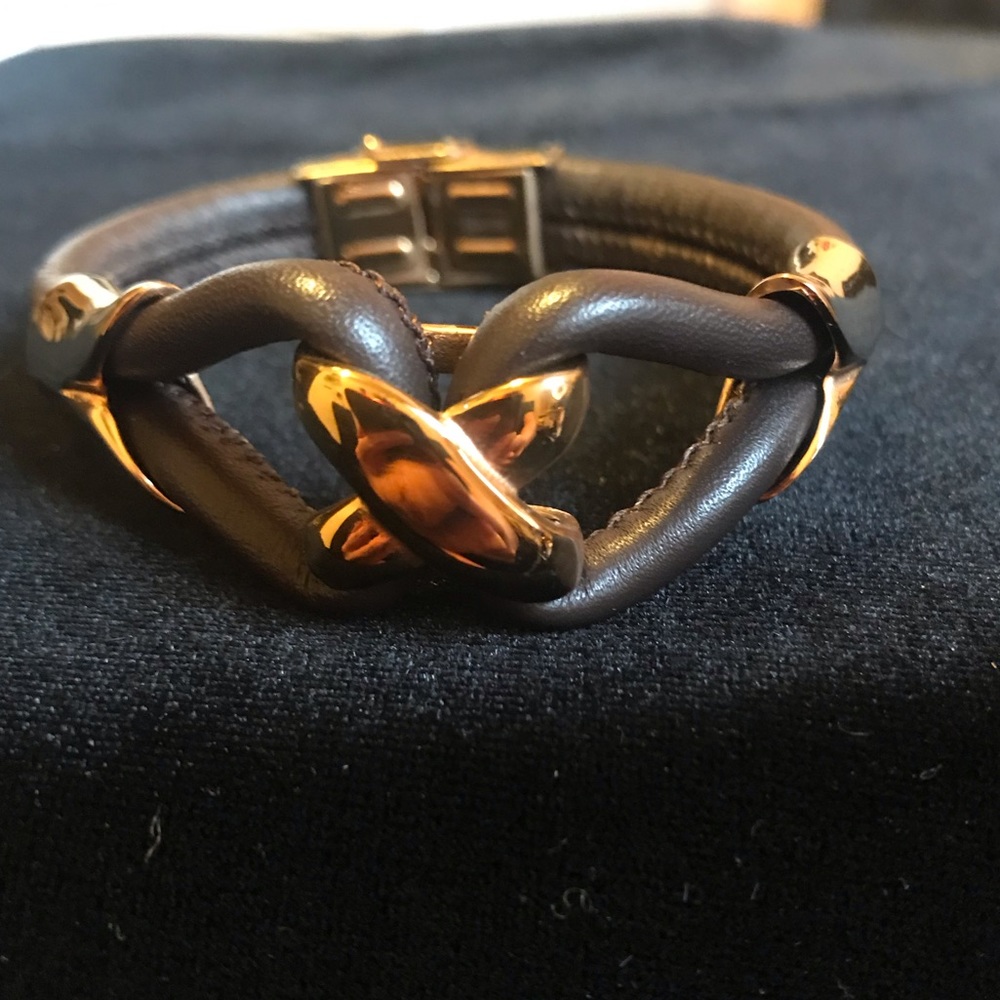 Leather bracelet